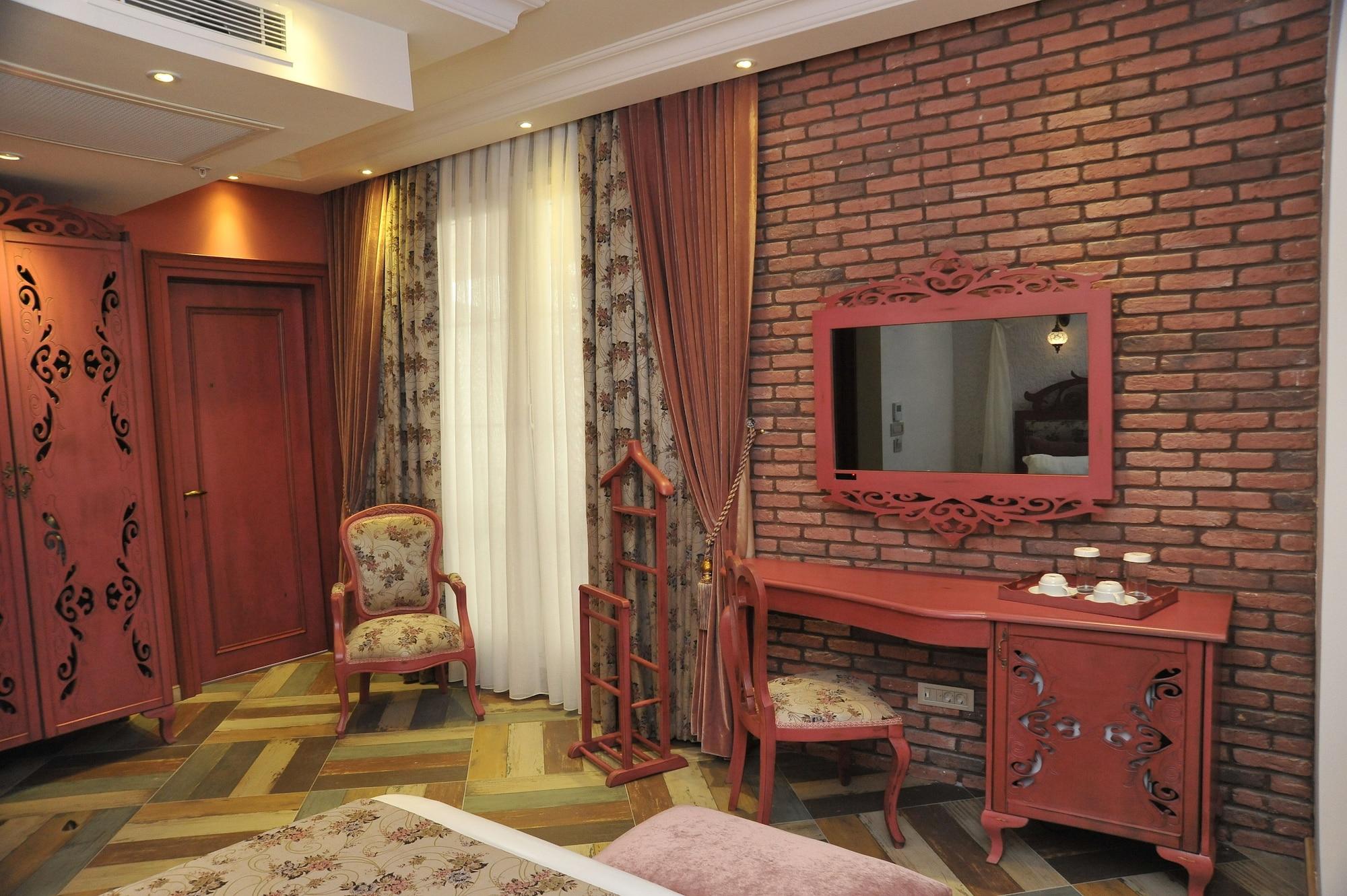 Ayna Hotel Istanboel Buitenkant foto